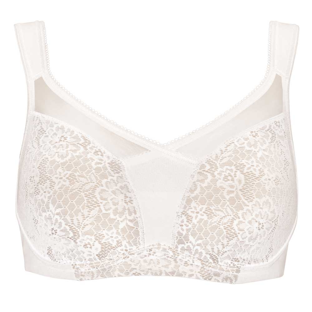 Which Bra Is Best To Reduce Breast Size?