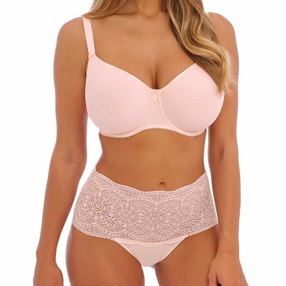 Full Figure Figure Types in 32F Bra Size FF Cup Sizes Blush Spacer