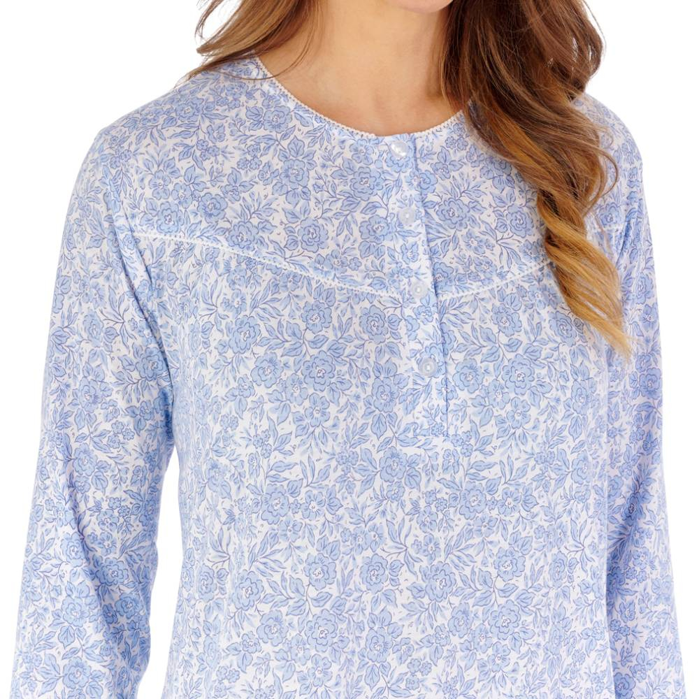 Slenderella Nightdress product in blue NDW2127- close up image