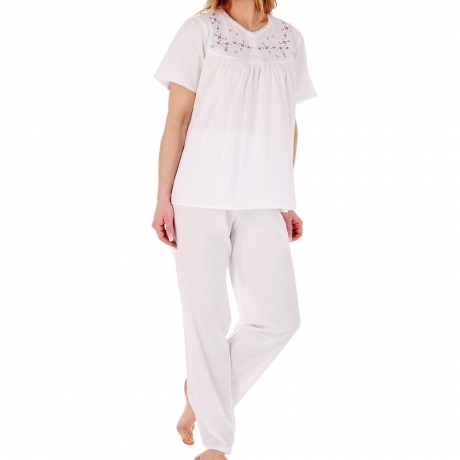 Slenderella Pyjamas in white PJ3271