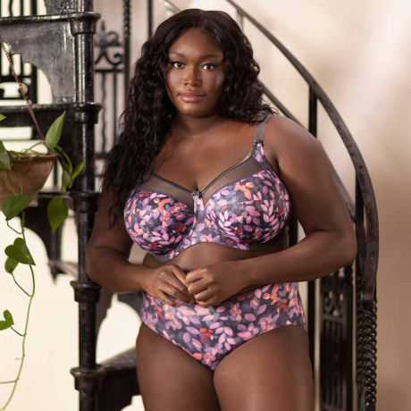 Goddess Kayla Bra and Briefs in reverie GD6162 and GD6168