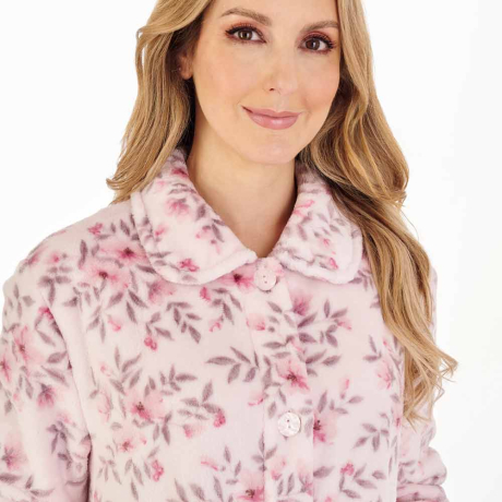 Close up of Slenderella Housecoat in pink HC04311