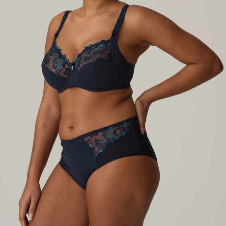 Sideview of PrimaDonna Deauville Bra and Briefs in velvet blue 0161811 and 0561816