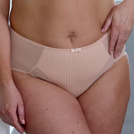 Berlei Beauty Stripe Briefs In Blush B543